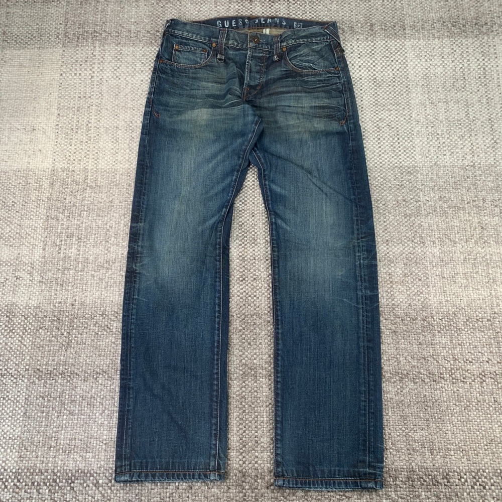 Guess Jeans Straight Leg Mens 32 Medium Wash Whiskered Denim Vintage Y2K Rugged